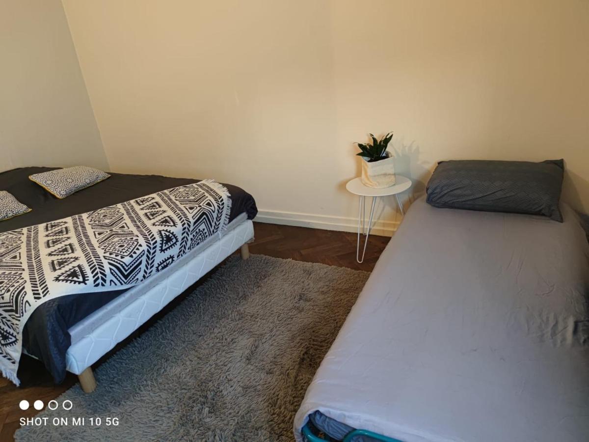 Appartement Tres Bien Place Châteauroux エクステリア 写真
